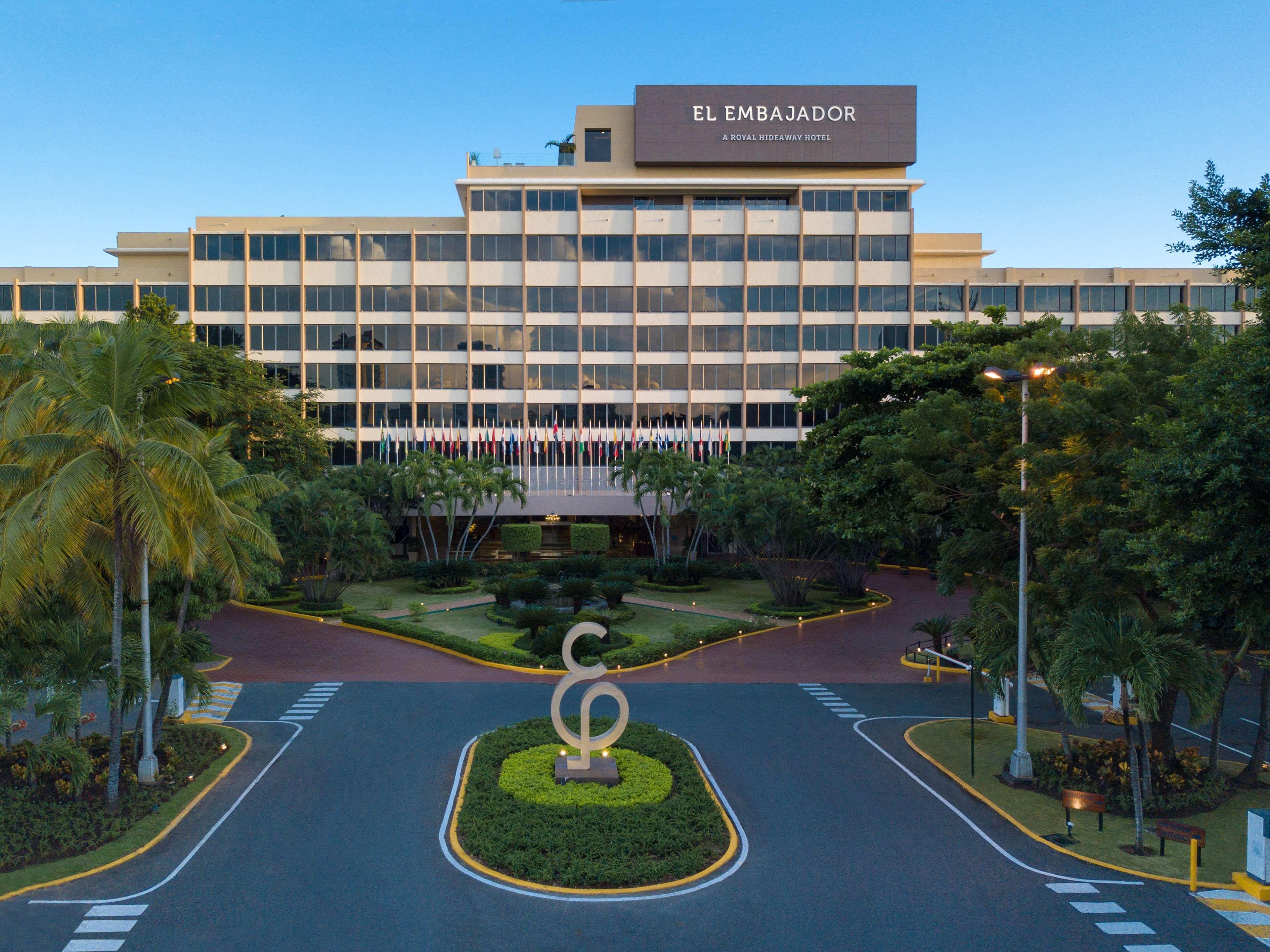 El Embajador, A Royal Hideaway Hotel Santo Domingo Bagian luar foto